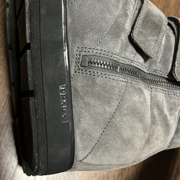 Authentic Prada platform ankle boots - Picture 5 of 7